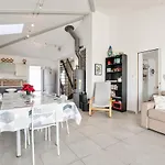 Lavande Villa Yves